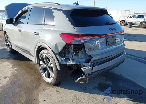 2023 Audi Q4 E-Tron Premium Plus 50 Quattro из США, поврежденный, VIN WA1L2BFZ8PP002633